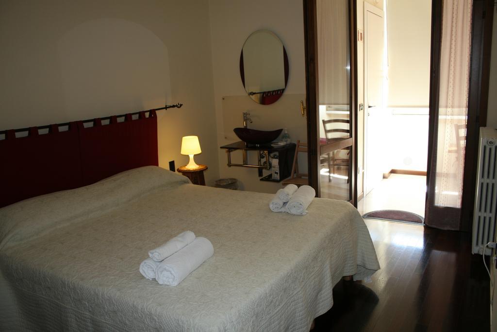 La Boheme Bed & Breakfast Verona Phòng bức ảnh
