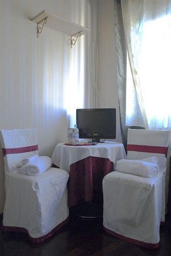 La Boheme Bed & Breakfast Verona Ngoại thất bức ảnh